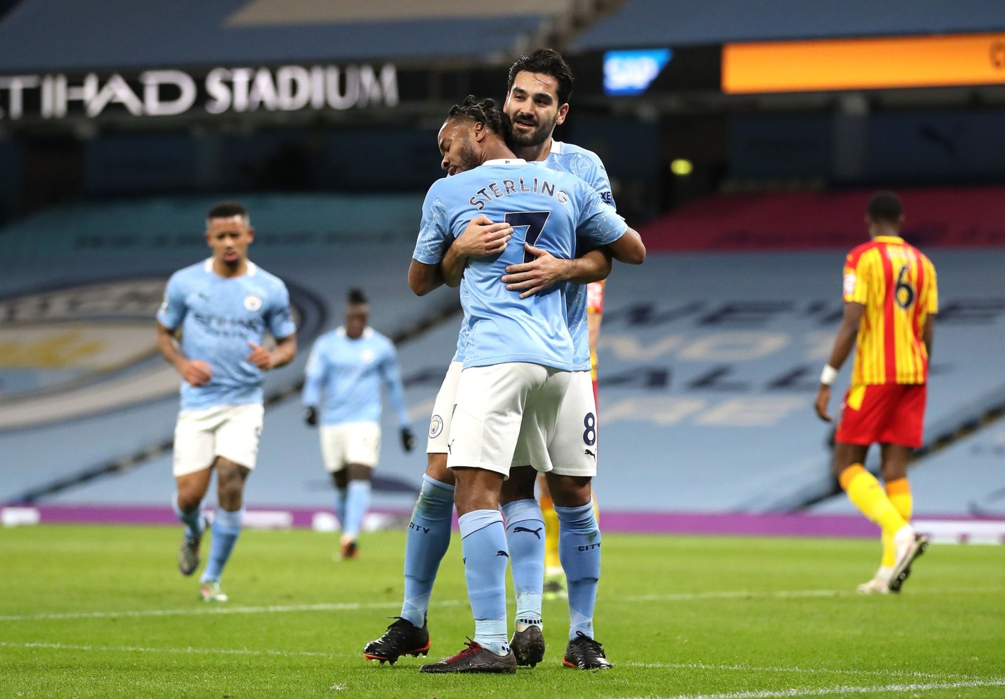 为球队打入 为球队打入